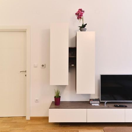 Neo Apartment Νόβι Σαντ Εξωτερικό φωτογραφία